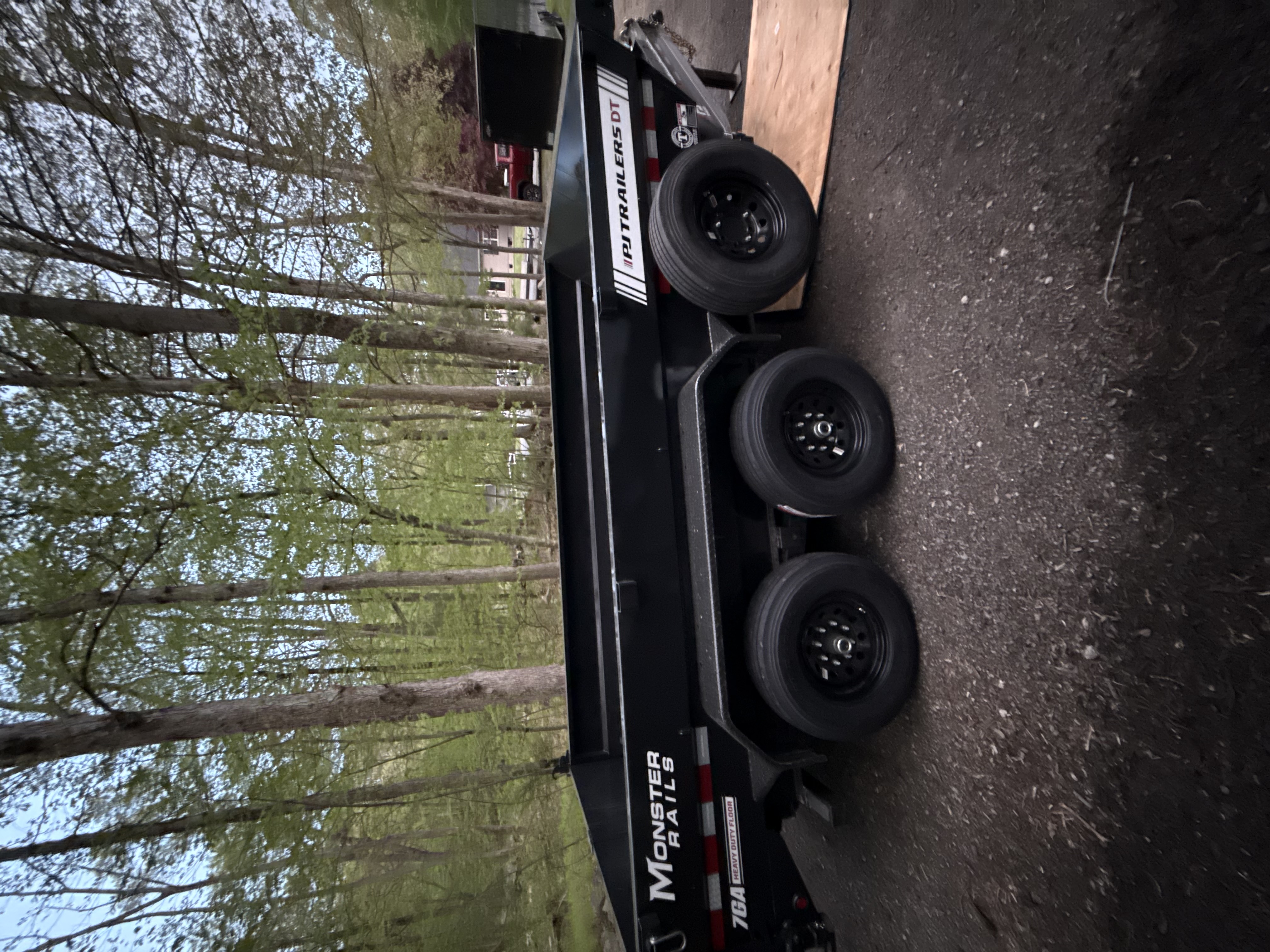 Dump trailer