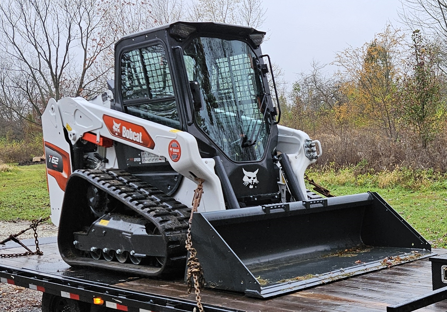 BOBCAT T-62 TRACK LOADER (Other Trailer)