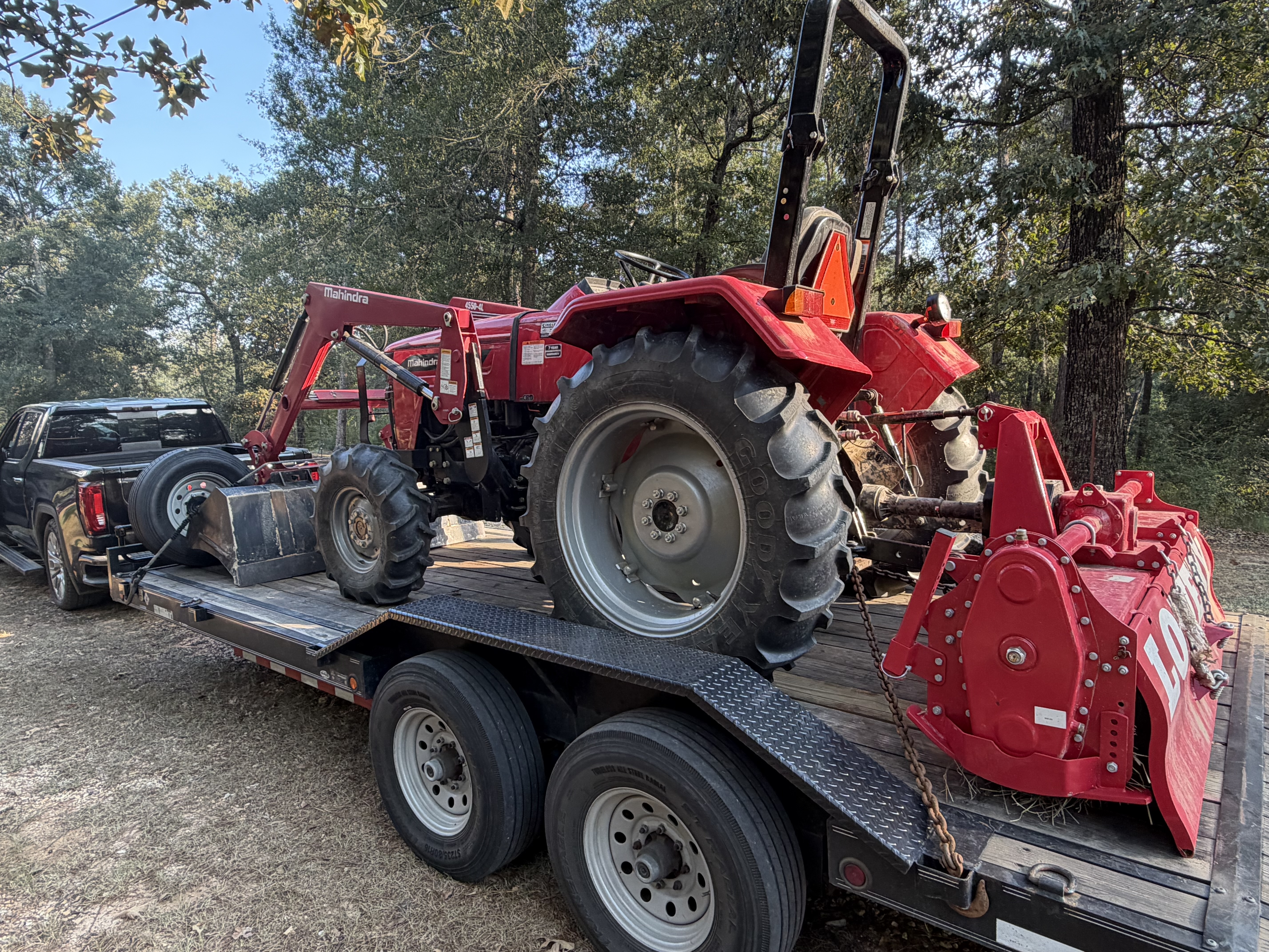 Load Trail Car/Equipment Hauler