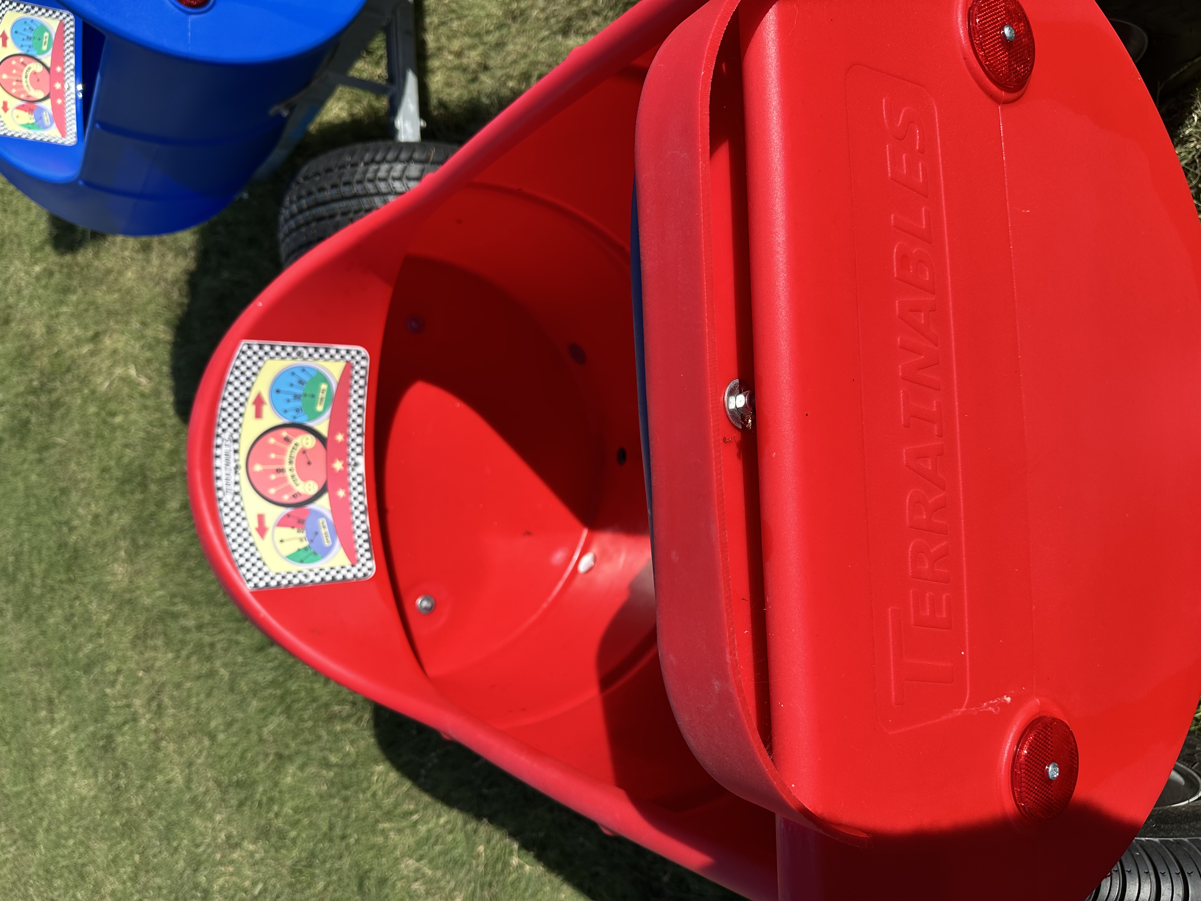 TERRAINABLES BARREL TRAIN CARTS