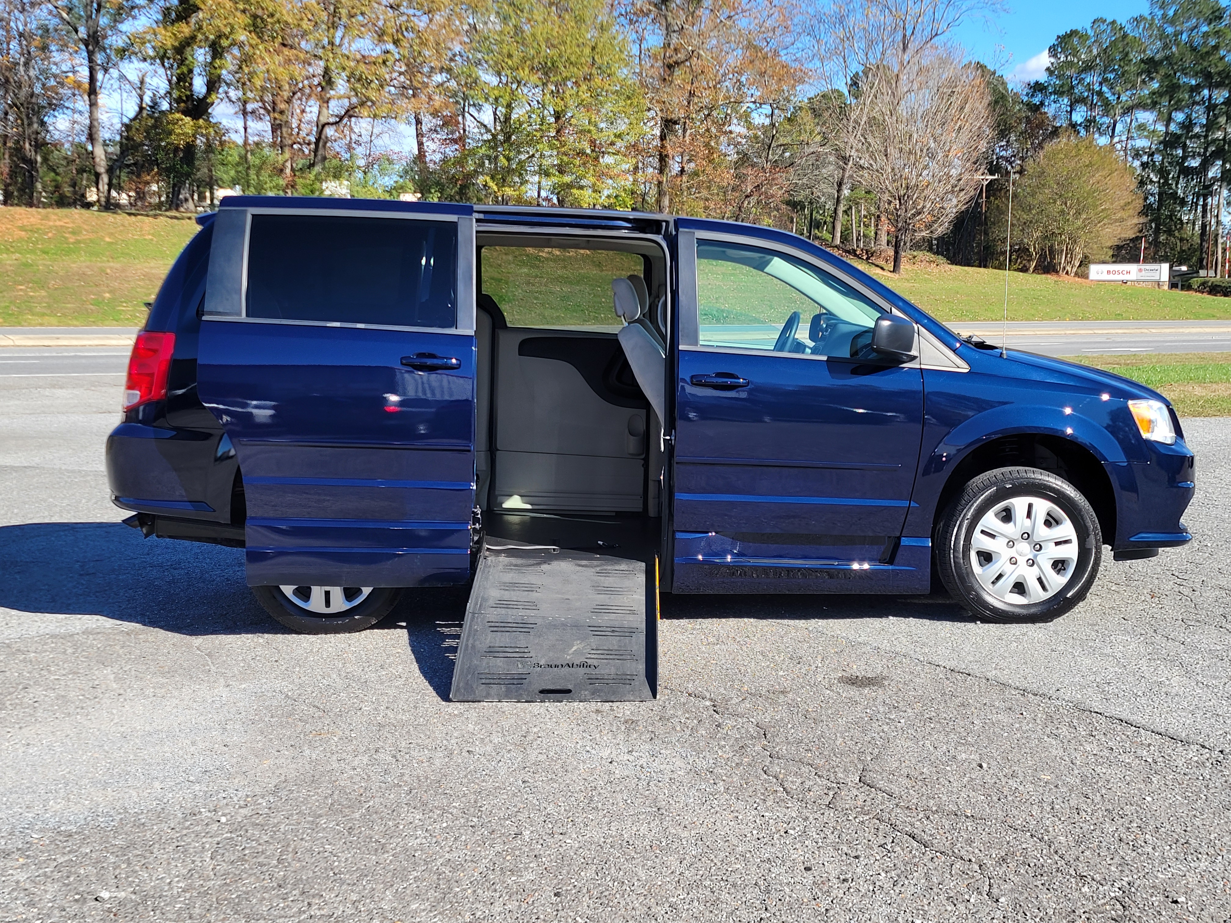 Dodge Caravan