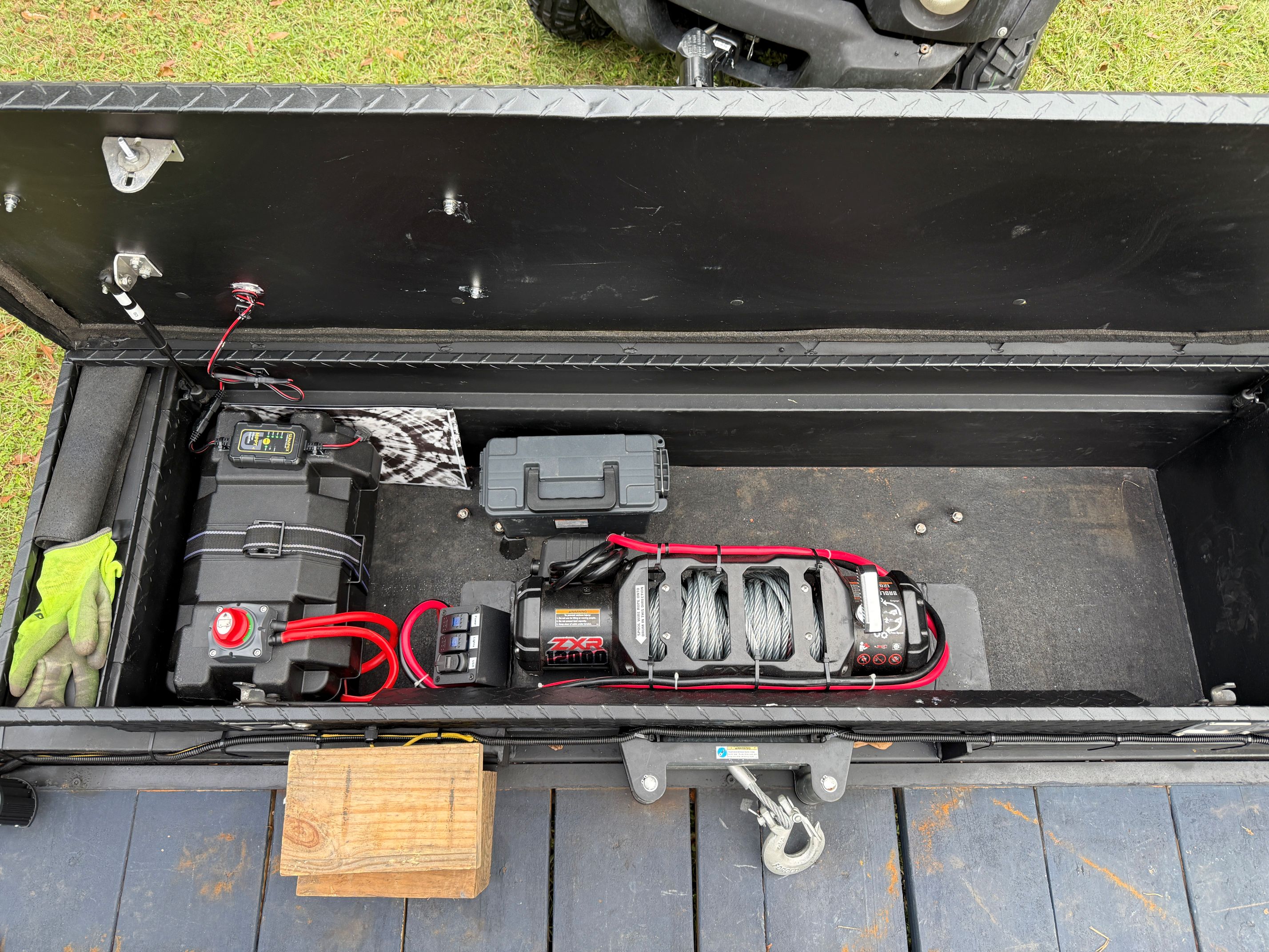 7x20 TAWD 10K W/12K Winch