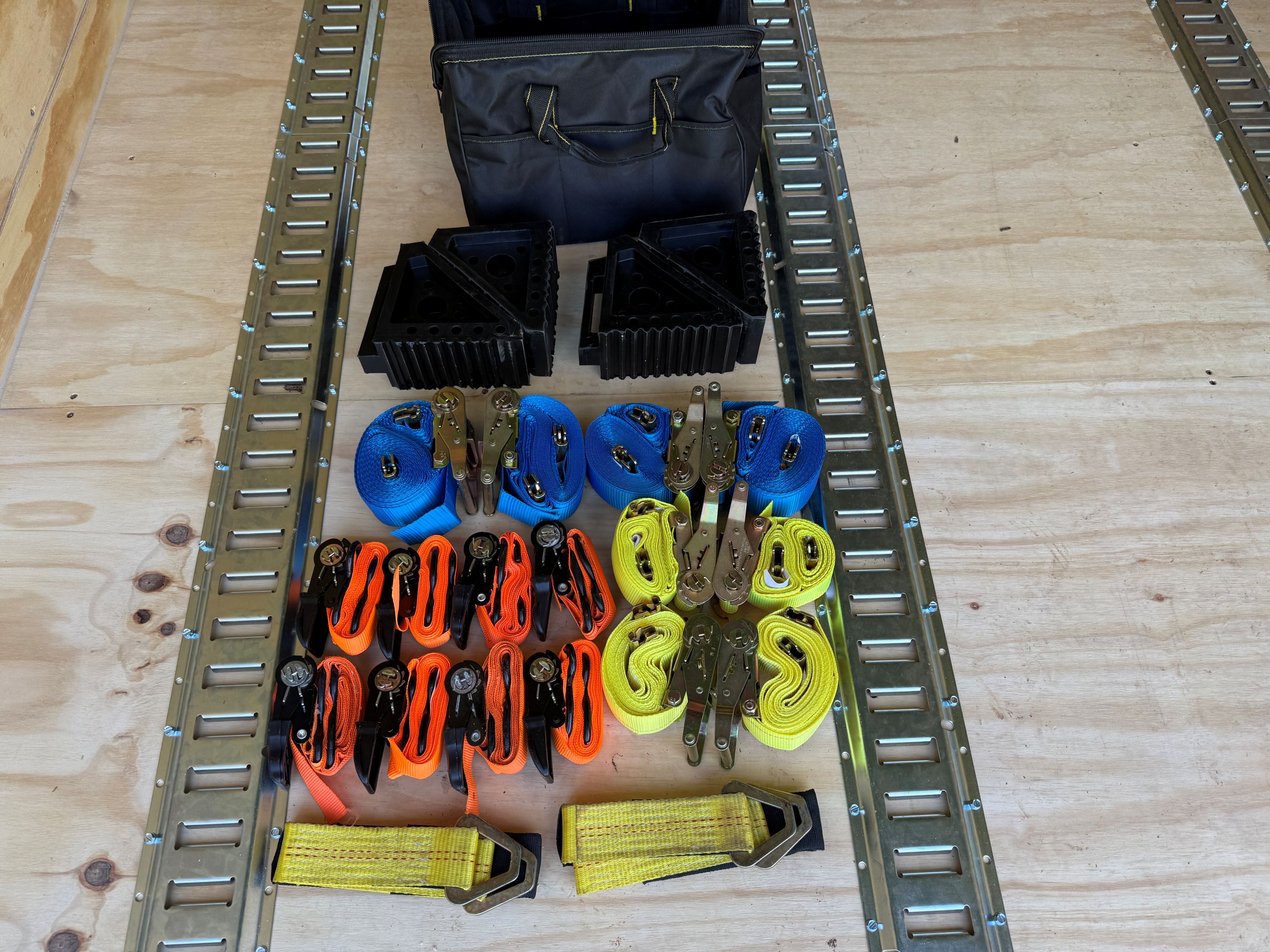 7X16 TA2E 7K Enclosed Trailer